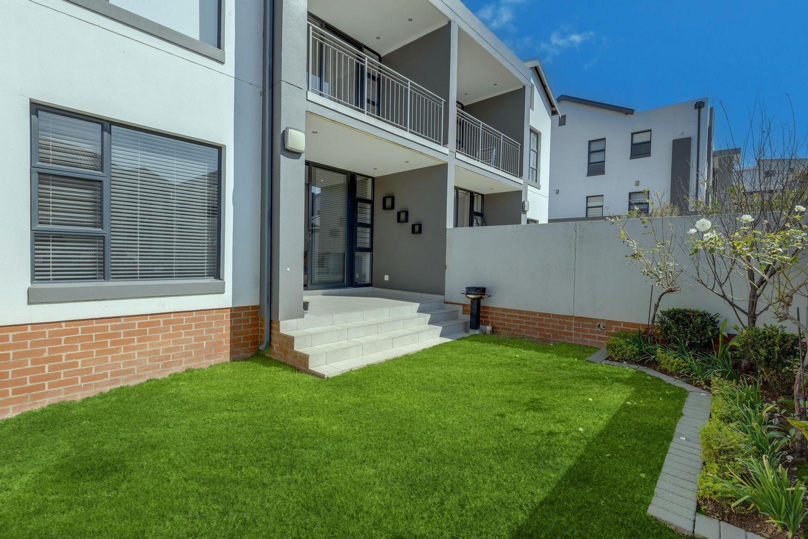 Broadacres Property Property and houses for sale in Broadacres