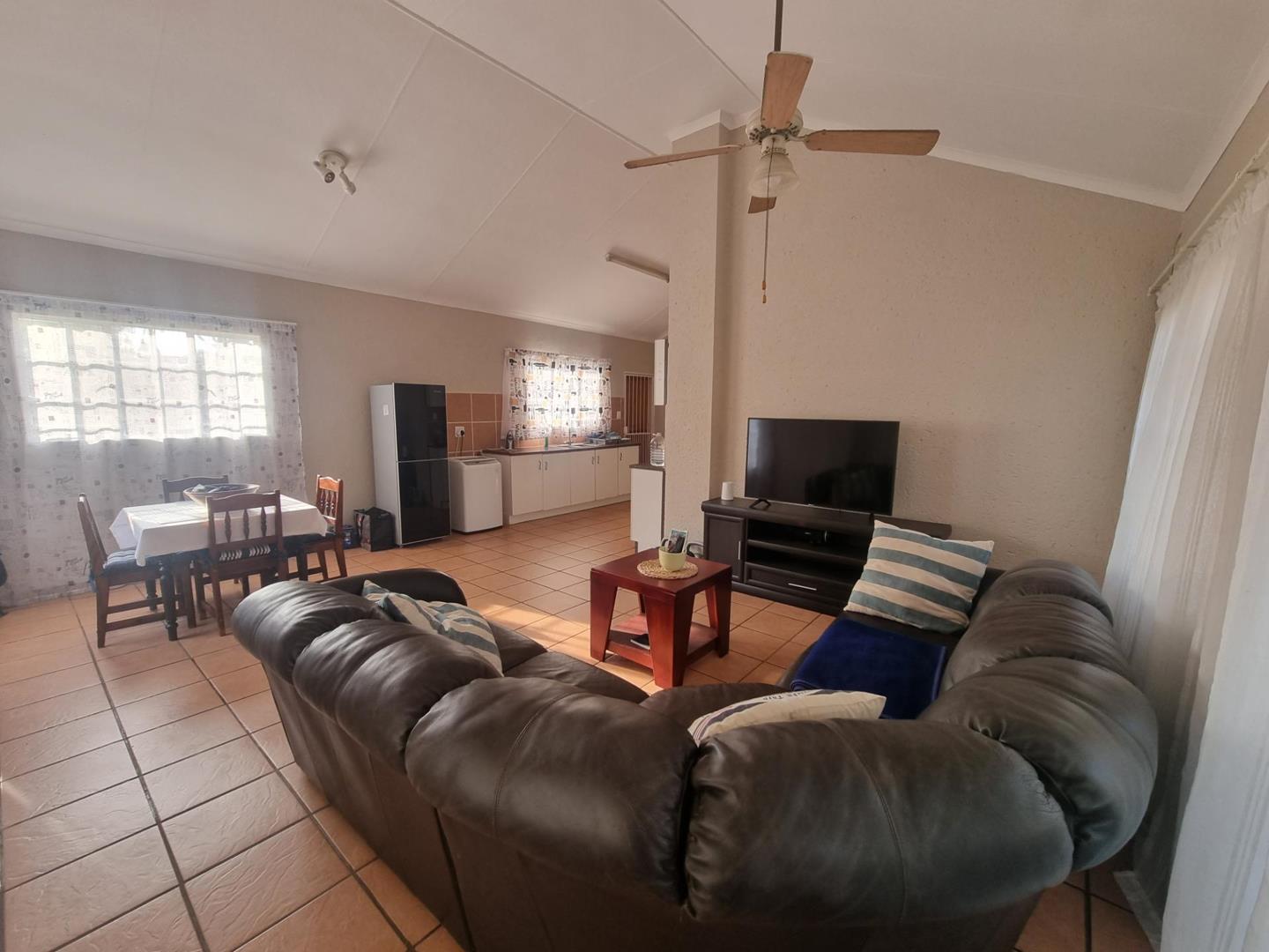 3 Bedroom House for sale in Barberton P24113106200