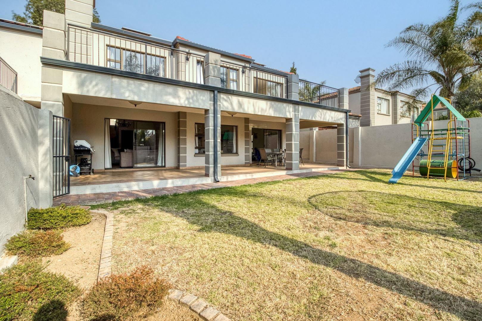 Broadacres Property Property and houses for sale in Broadacres