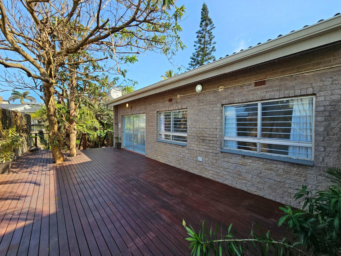 2 Bedroom Apartment / flat for sale in Ballito Central P24113109347