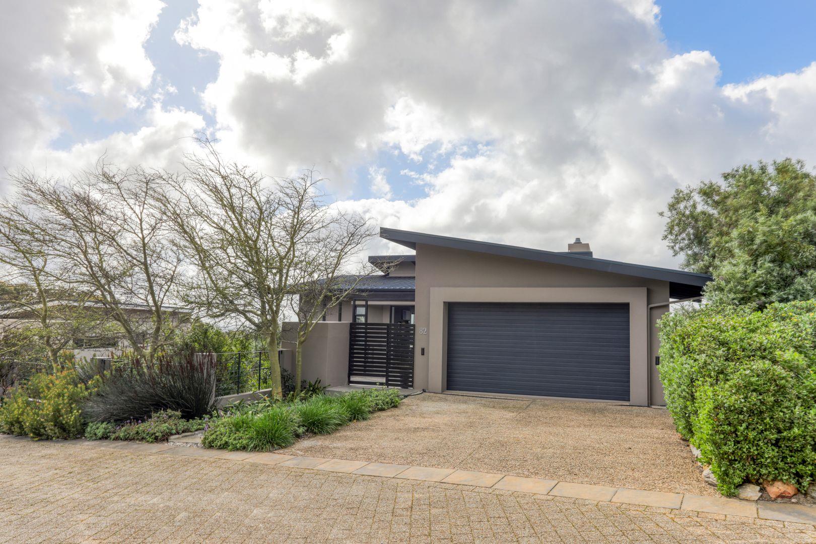 Stonehurst Mountain Estate Property Property and houses for sale in