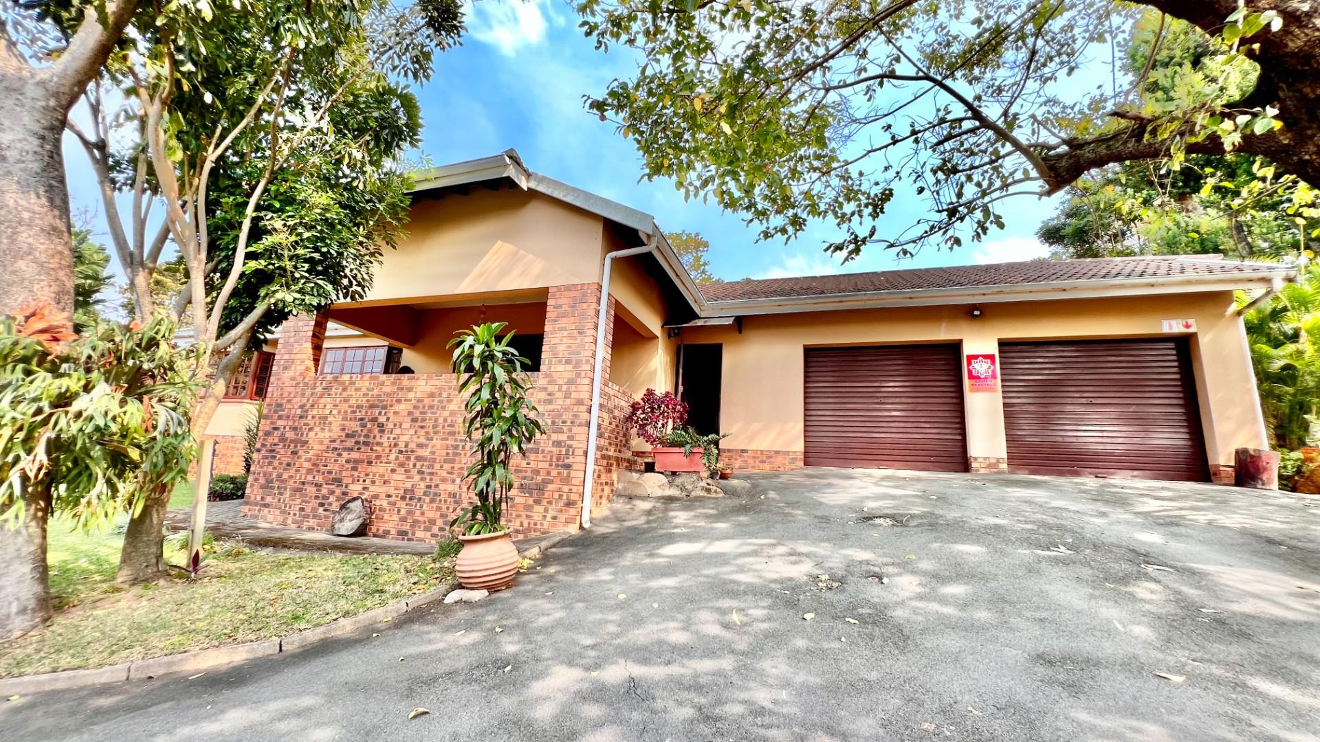 3 Bedroom Townhouse for sale in Southport P24113110293