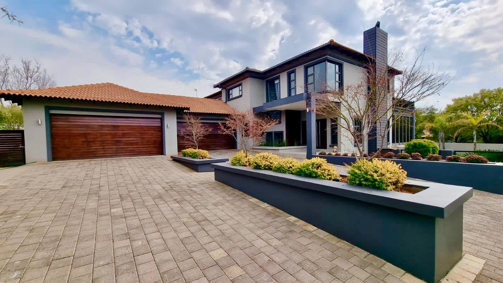 Woodland Hills Wildlife Estate Property Houses for sale in Woodland