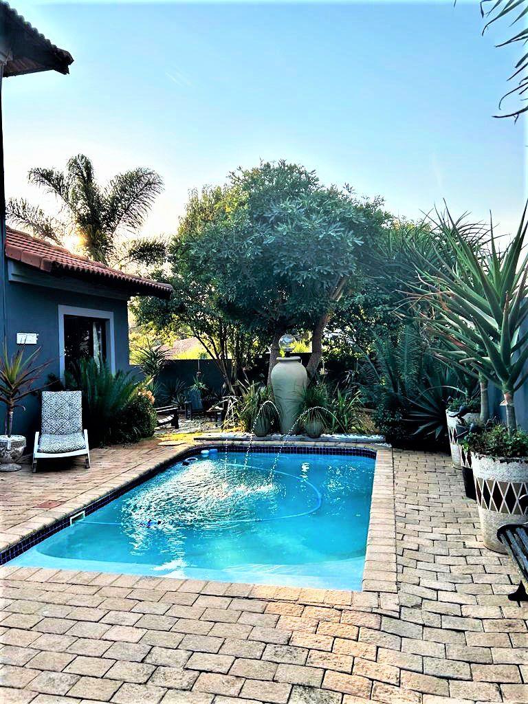 4 Bedroom House for sale in Ruimsig 5 Peter Road P24112308733