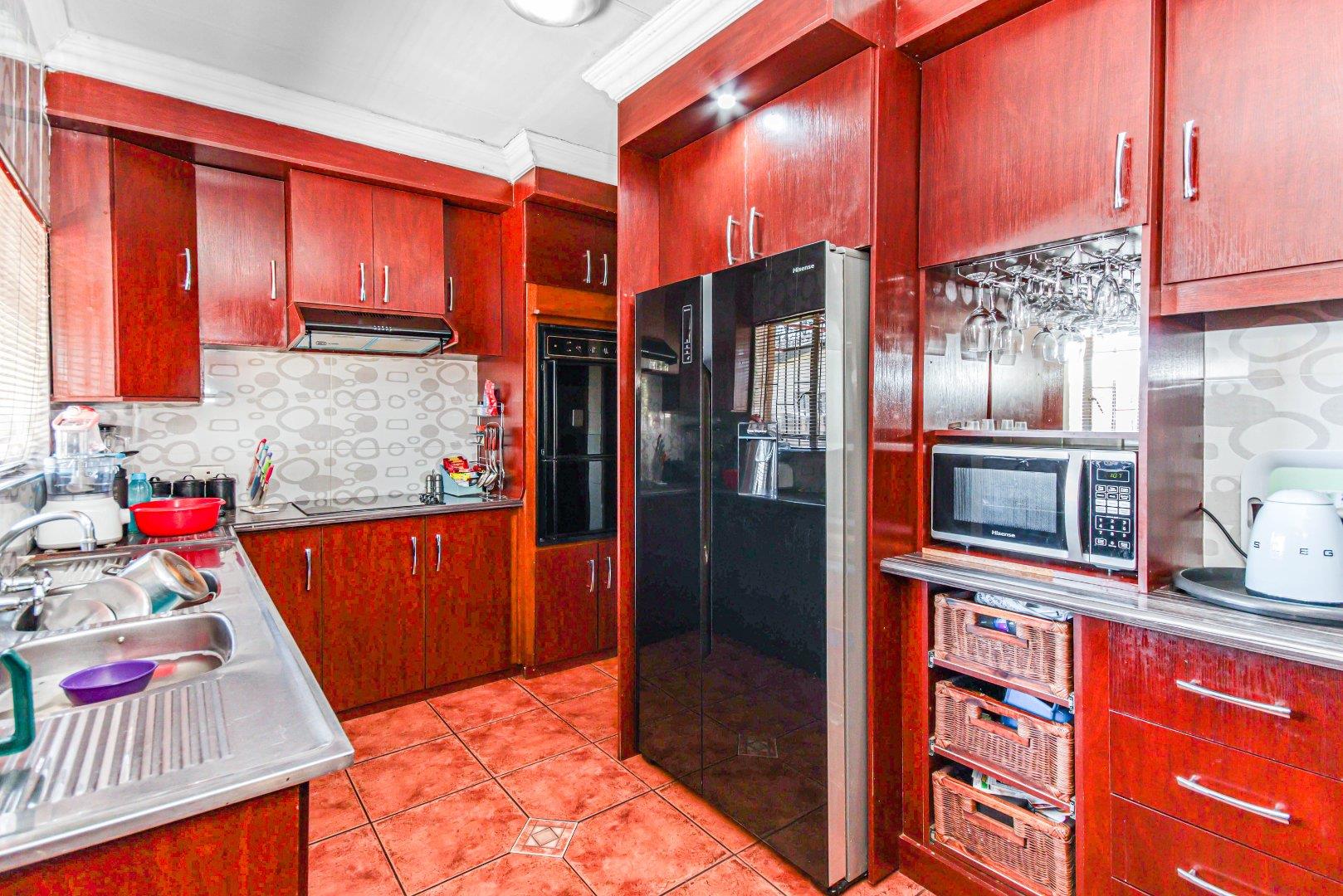 4 Bedroom House for sale in Mountain View P24113055748