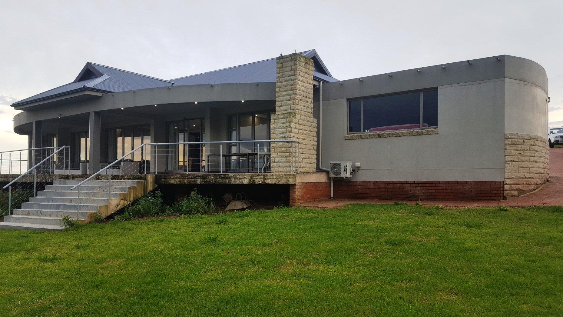 4 Bedroom House for sale in Cathkin Estate P24112029837