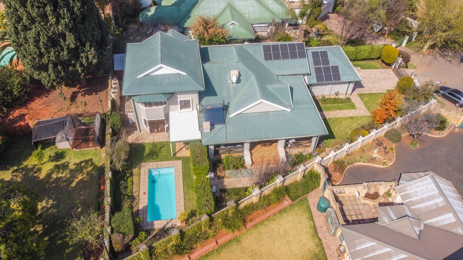 3 Bedroom House for sale in Cullinan 2977 Golf Crescent P24113119175