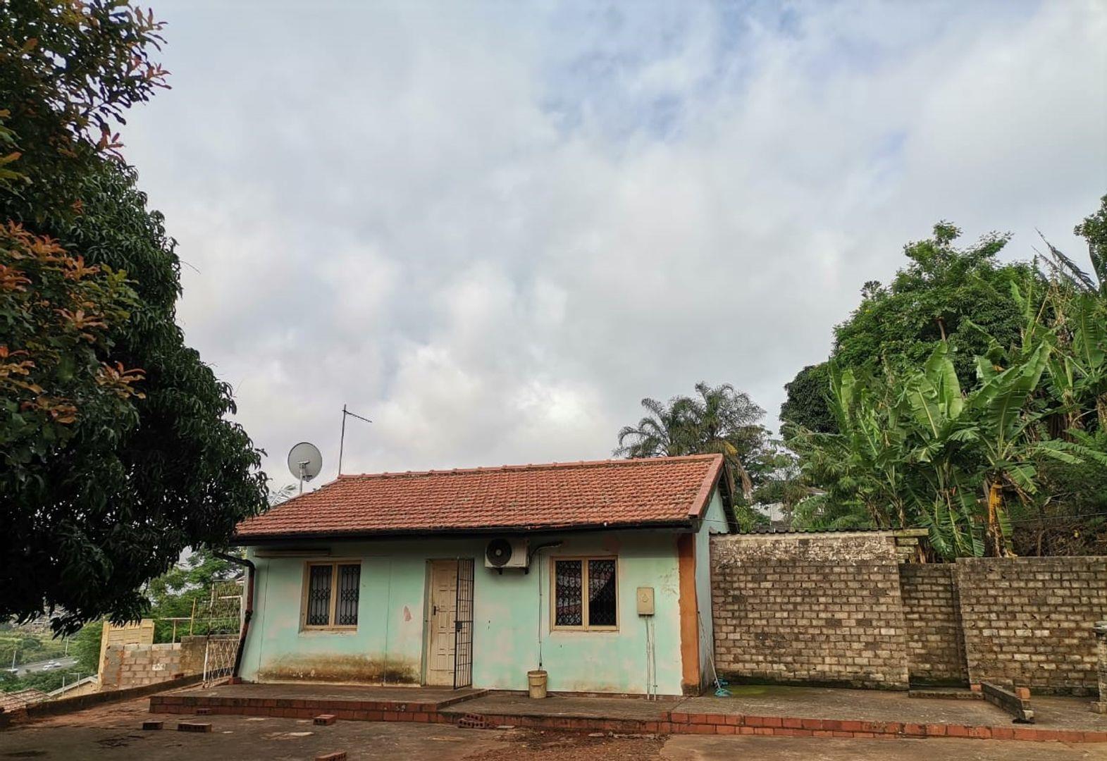 2 Bedroom House for sale in Orient Hills P24113123473