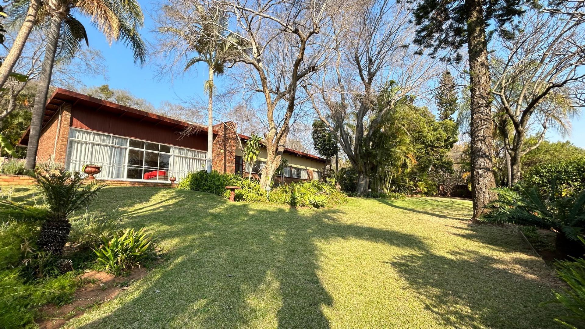 4 Bedroom House for sale in Pretoria North P24113123624