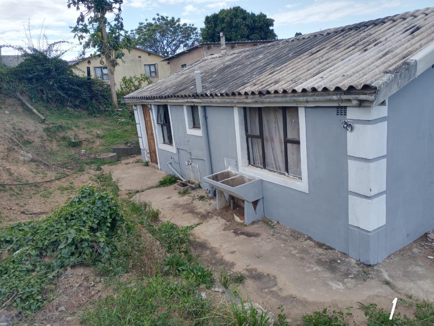 2 Bedroom House for sale in Umlazi P P24113123654