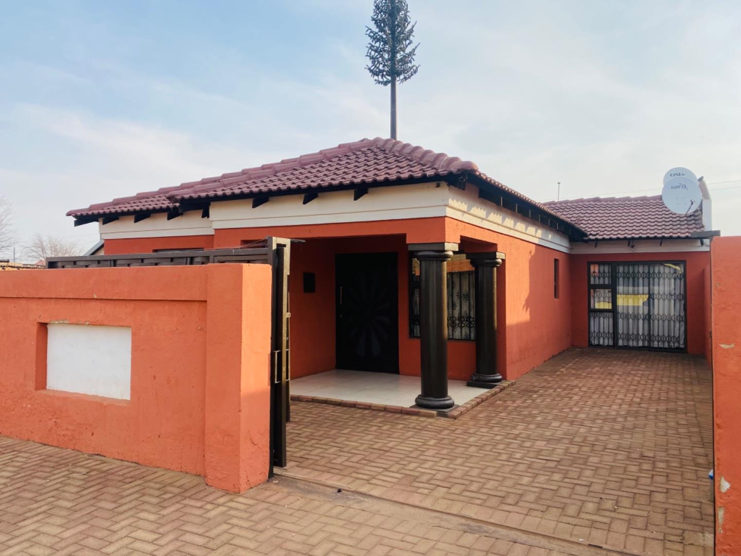 Property and houses for sale in Soweto Soweto Property Property24
