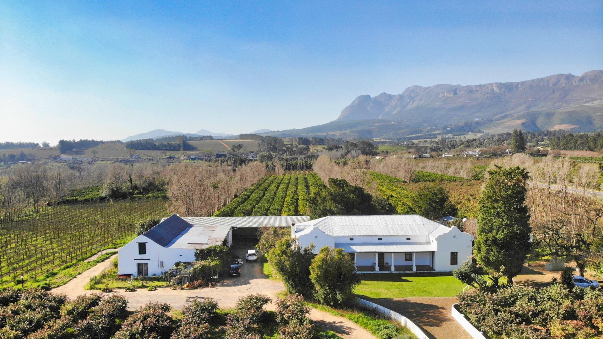 Farm for sale in Paarl Rural P24113124228