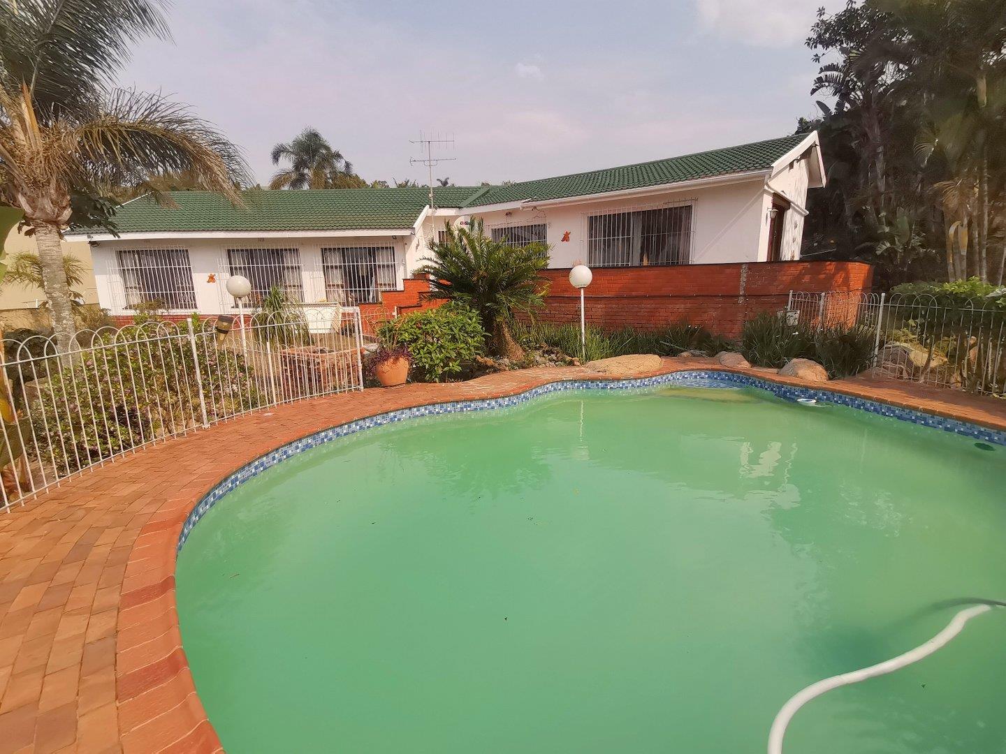 4 Bedroom House for sale in Ramsgate P24113124352