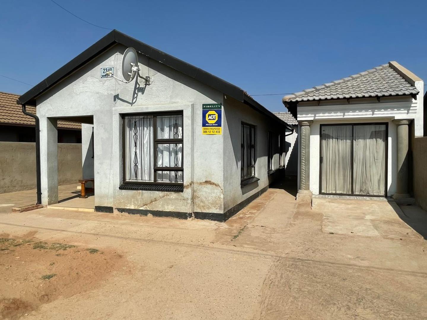 House for sale in Protea Glen P24113124482