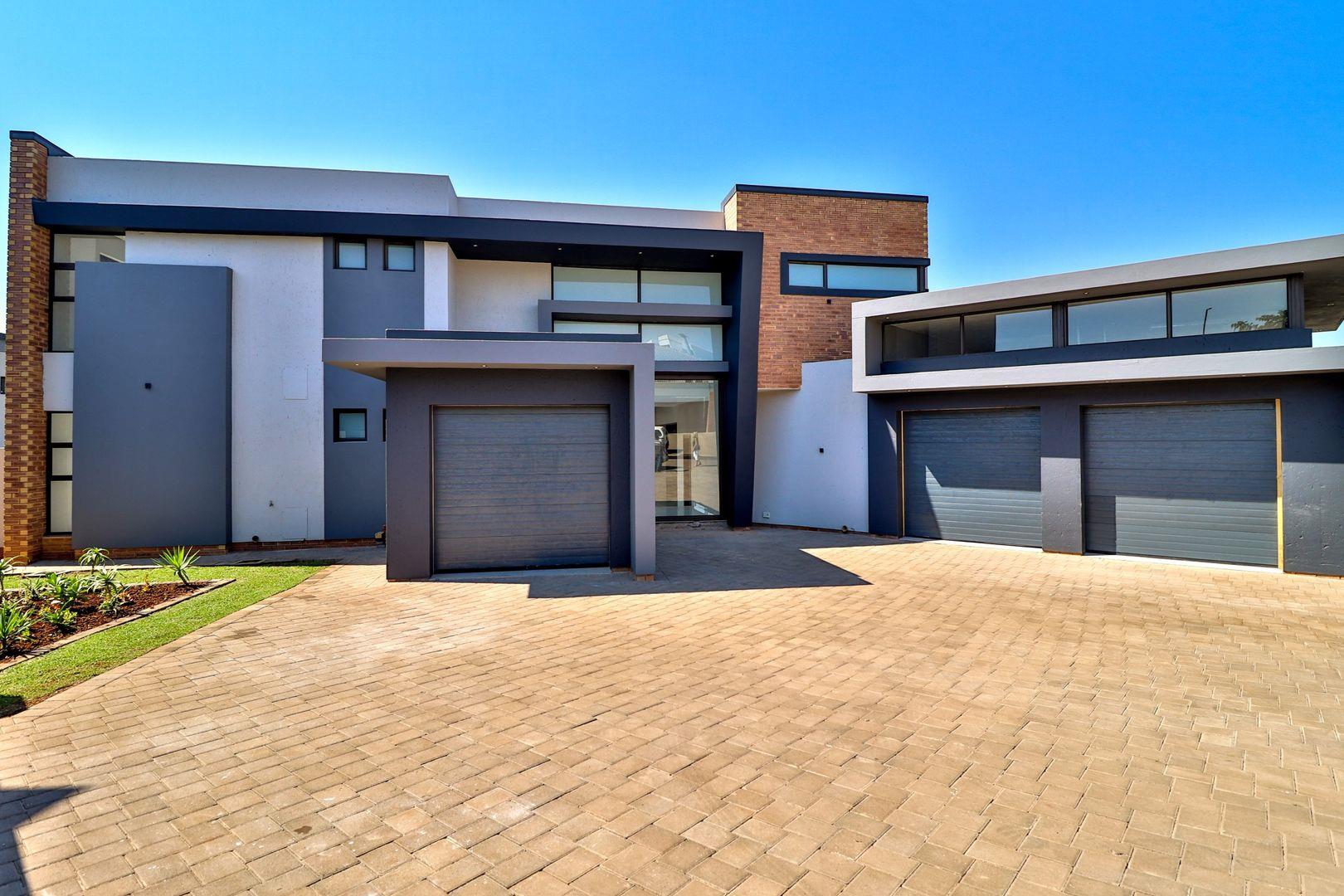 5 Bedroom House to rent in Midstream Estate P24113124534