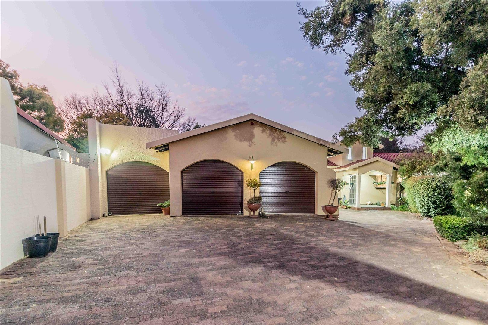 Edleen Property Houses for sale in Edleen