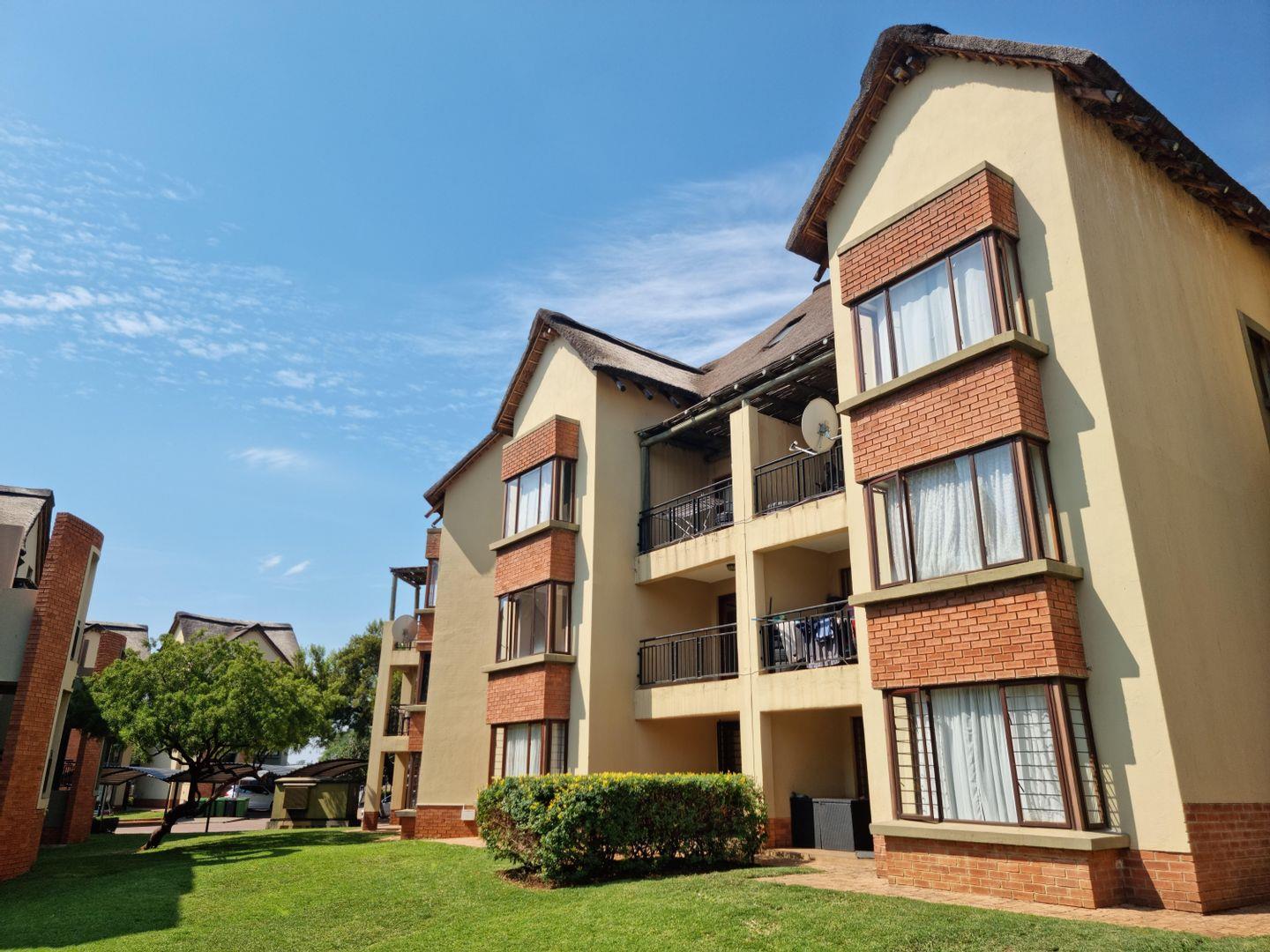 2 Bedroom Apartment / flat to rent in Montana 1582 Avocet Ave P24