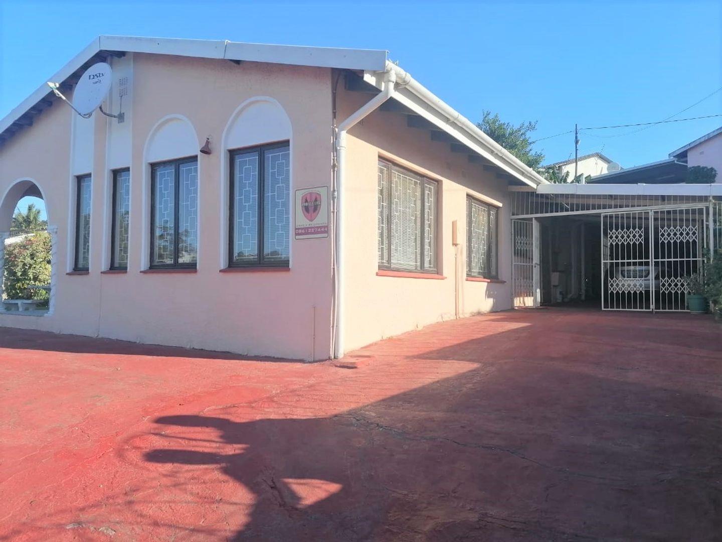 4 Bedroom House for sale in Moorton P24113139346