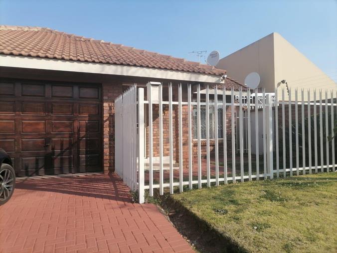 3 Bedroom House for Sale in Kenmare