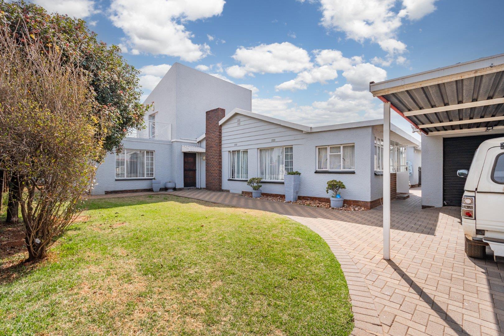 Verwoerdpark, Alberton Property Houses for sale in Verwoerdpark