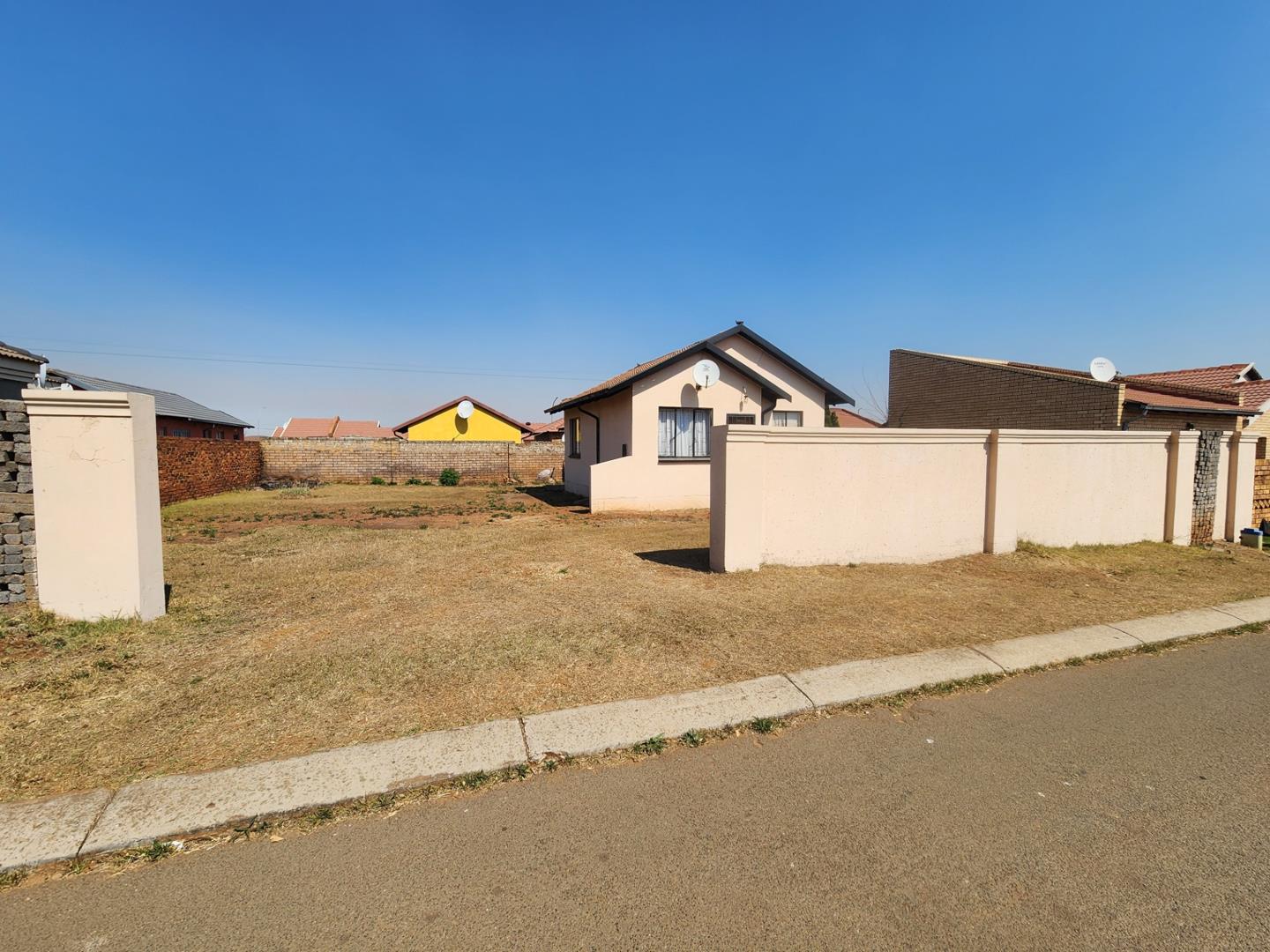 Spruit View Property Houses for sale in Spruit View