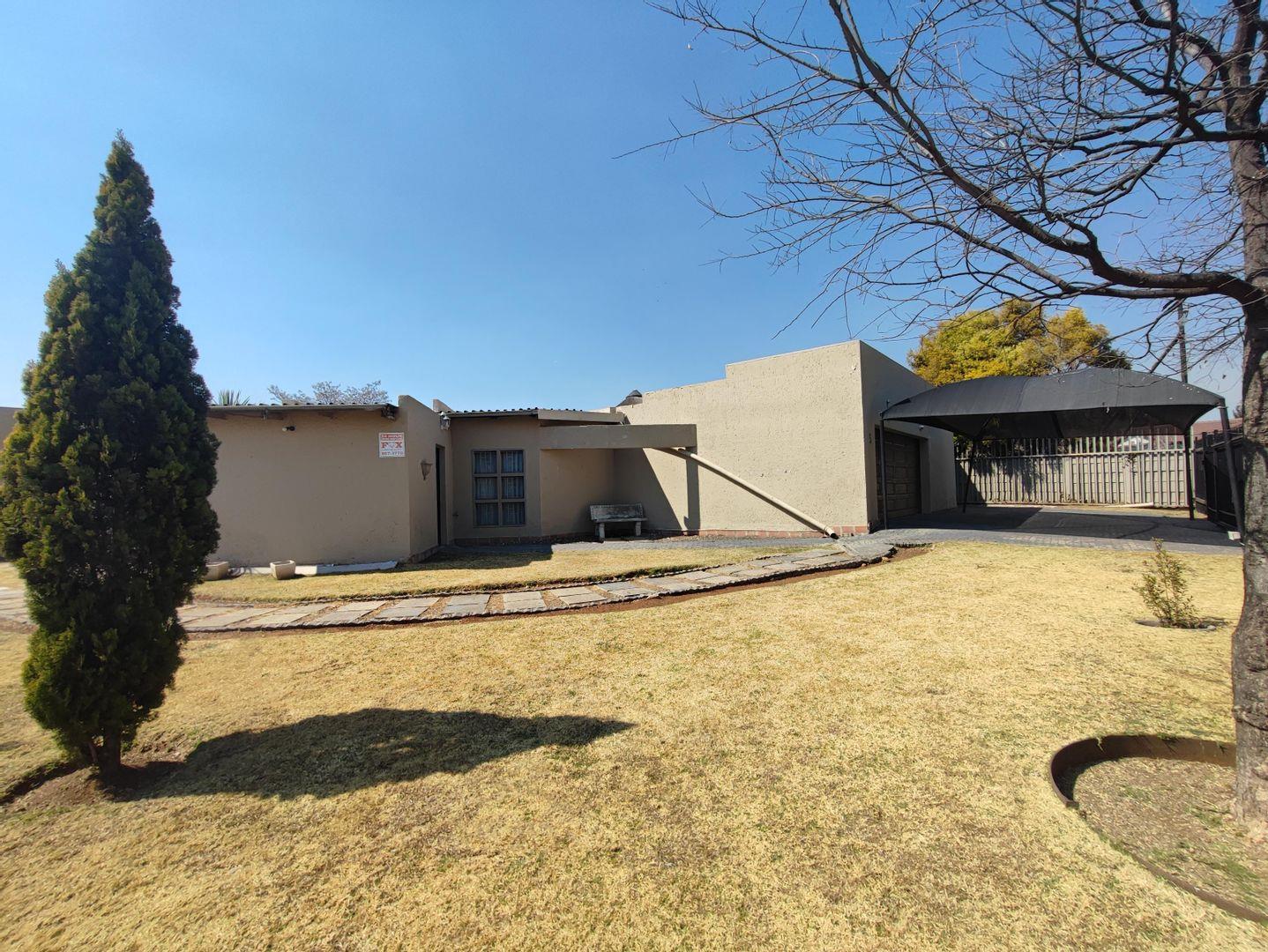 Brackendowns Property Property and houses for sale in Brackendowns