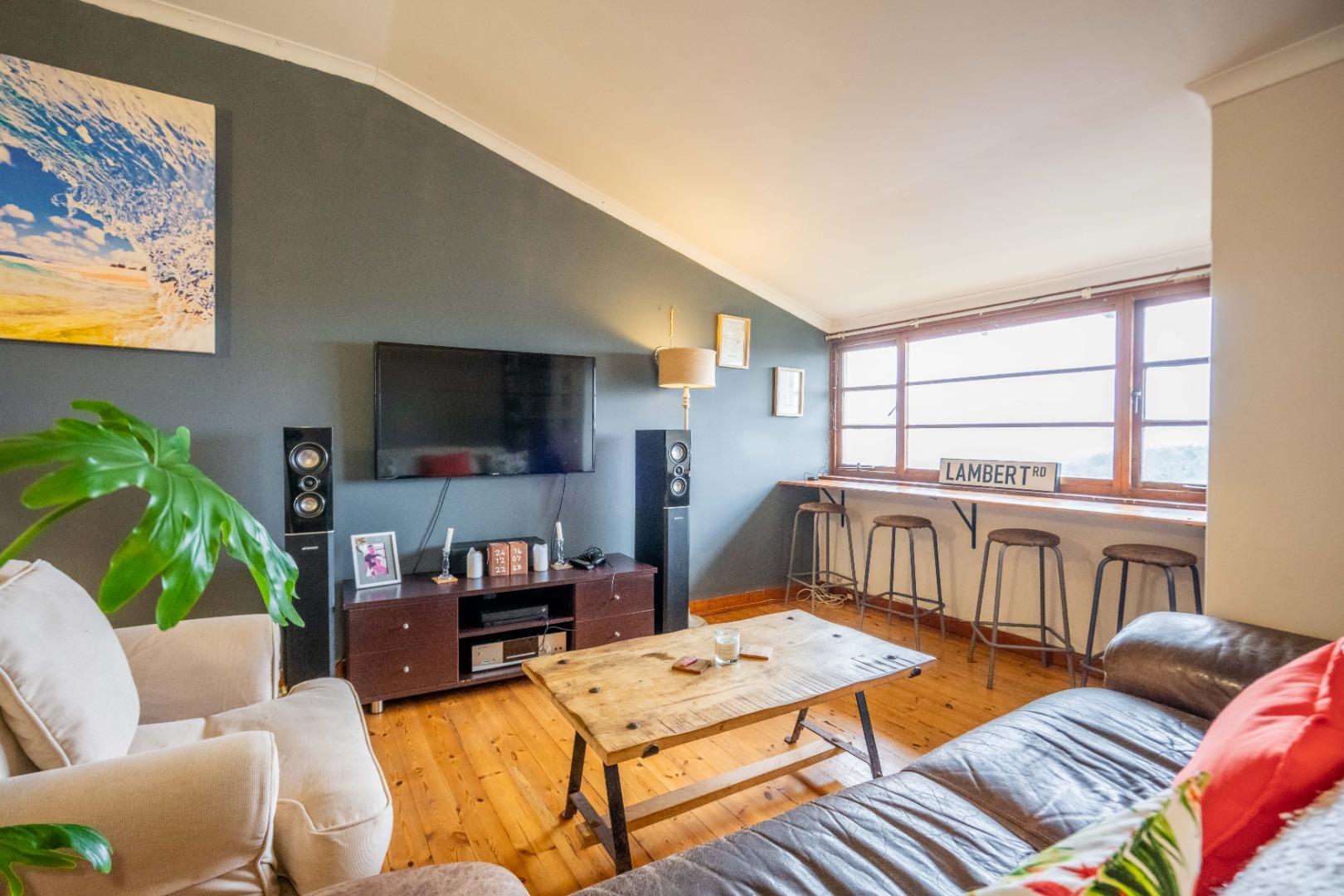 2 Bedroom Apartment / flat for sale in Morningside 6 Ss Rosemount