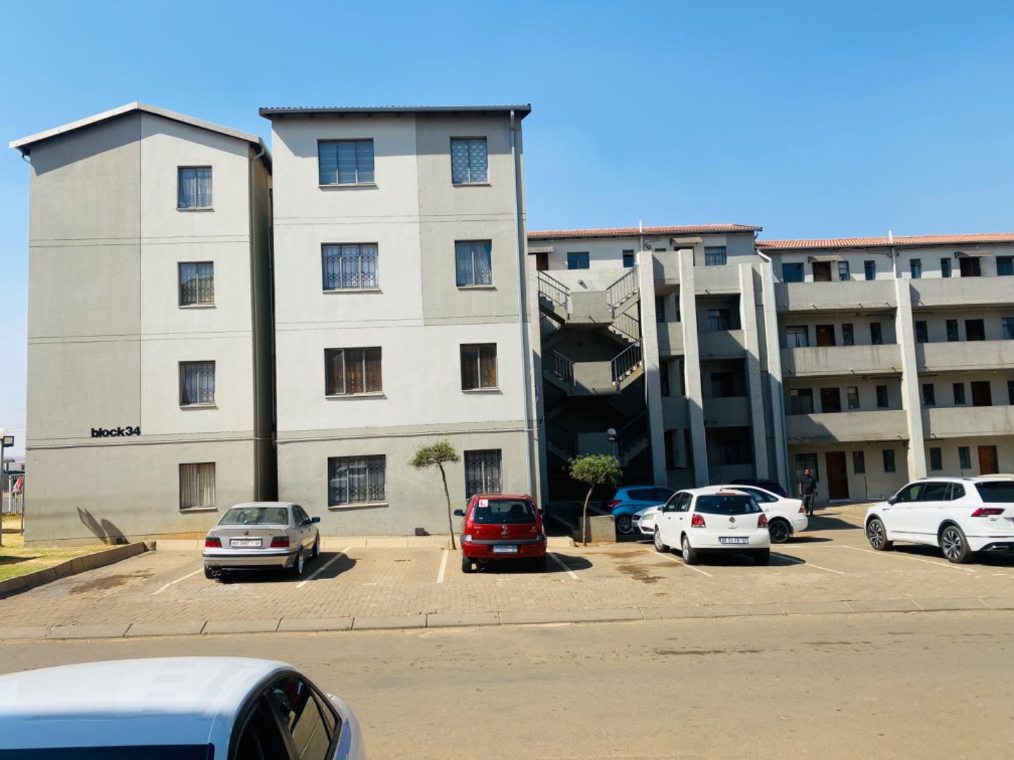 Jabulani, Soweto Property Property and houses for sale in Jabulani