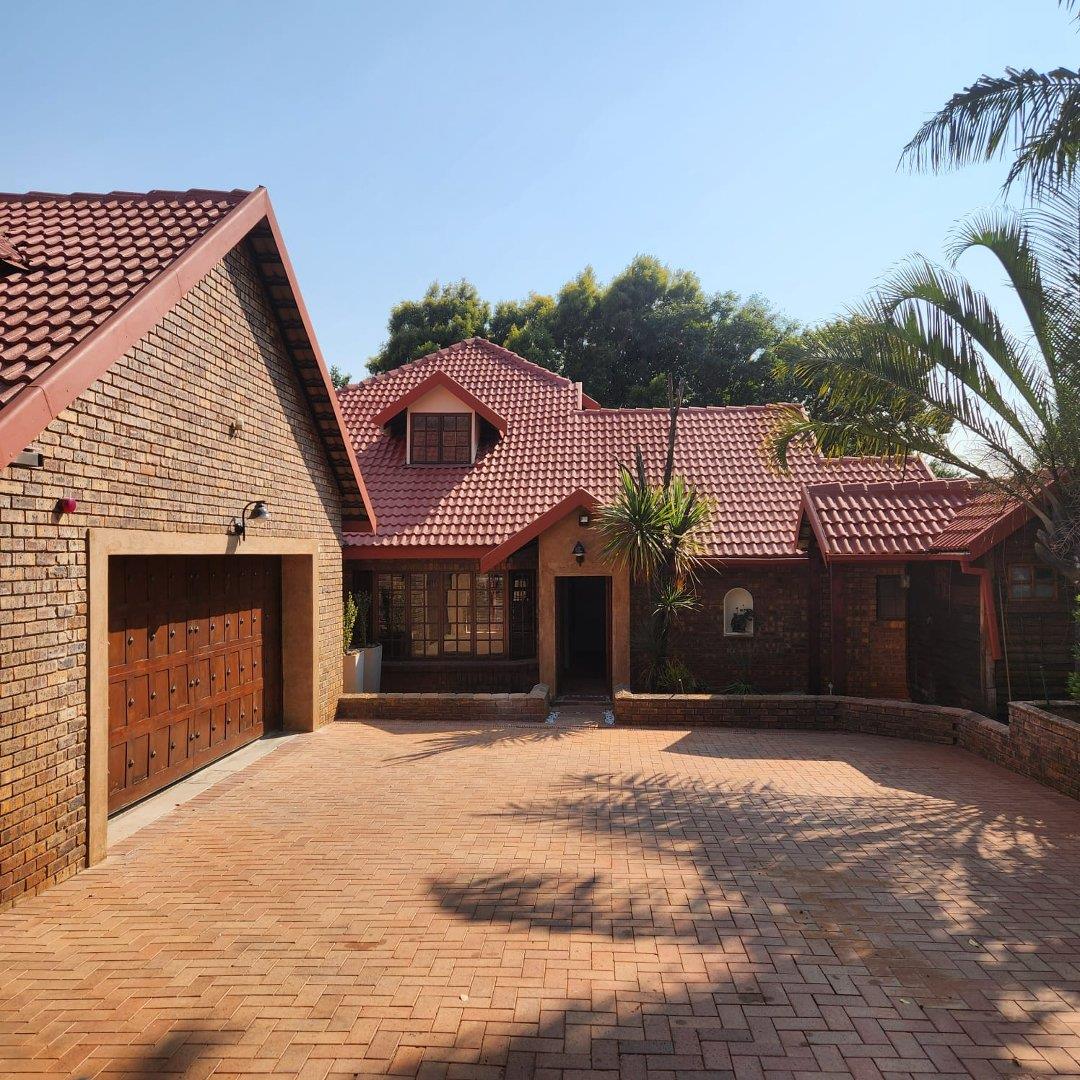 4 Bedroom House for sale in Montana Park P24113211469