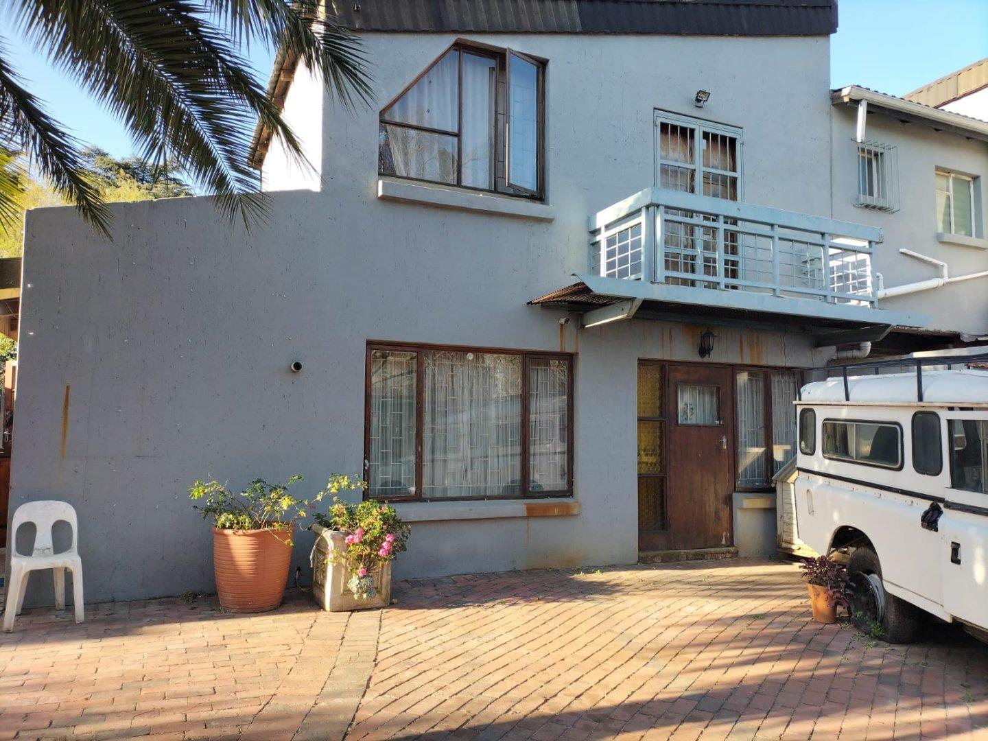 Parkhill Gardens Property Houses for sale in Parkhill Gardens