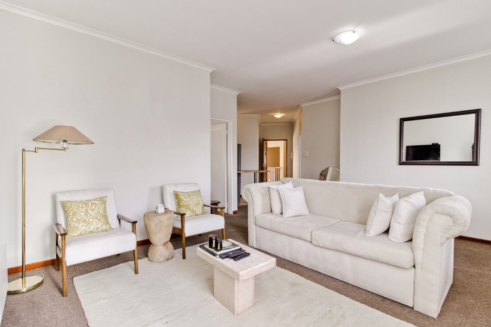 2 Bedroom Apartment / flat for sale in Fourways P24113215510