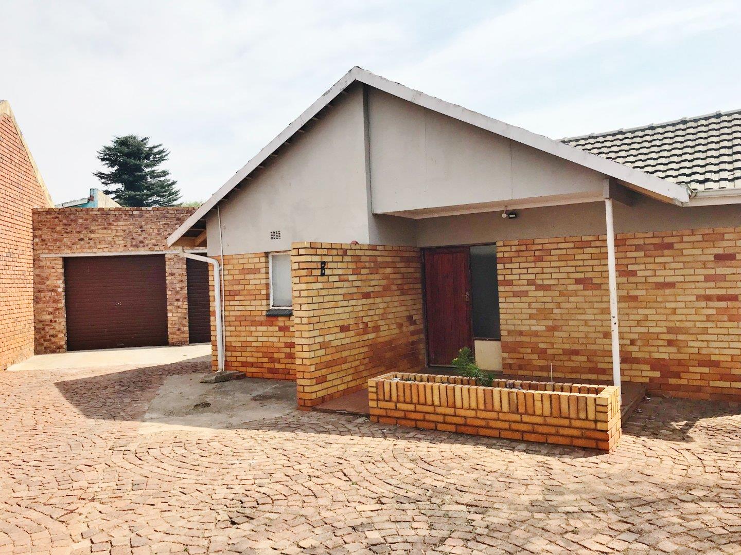 3 Bedroom House for sale in Edelweiss P24113217708