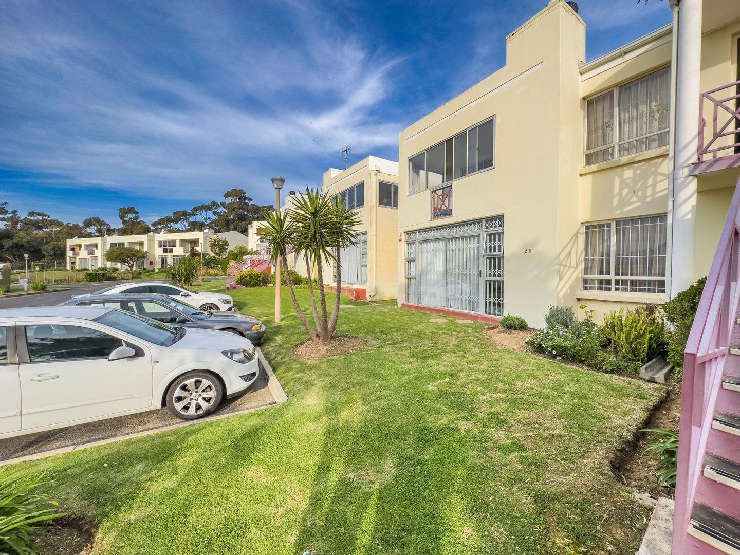 Mountainside Property Apartments / flats for sale in Mountainside