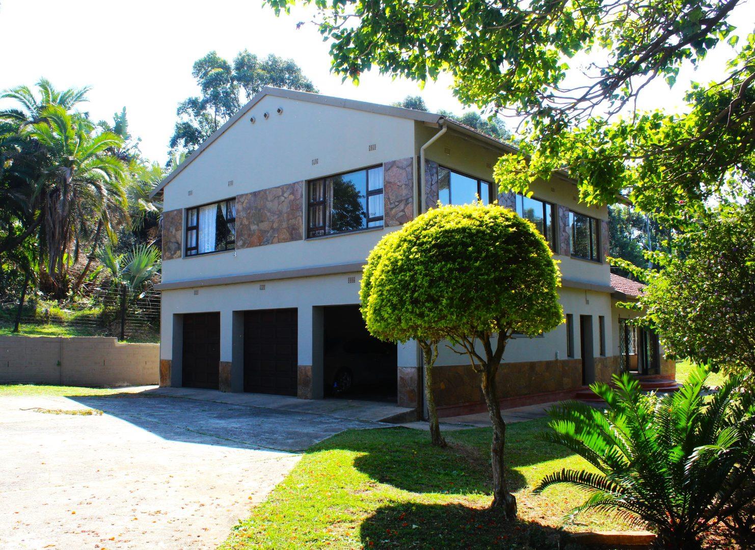 4 Bedroom House for sale in Glenmore P24113222534