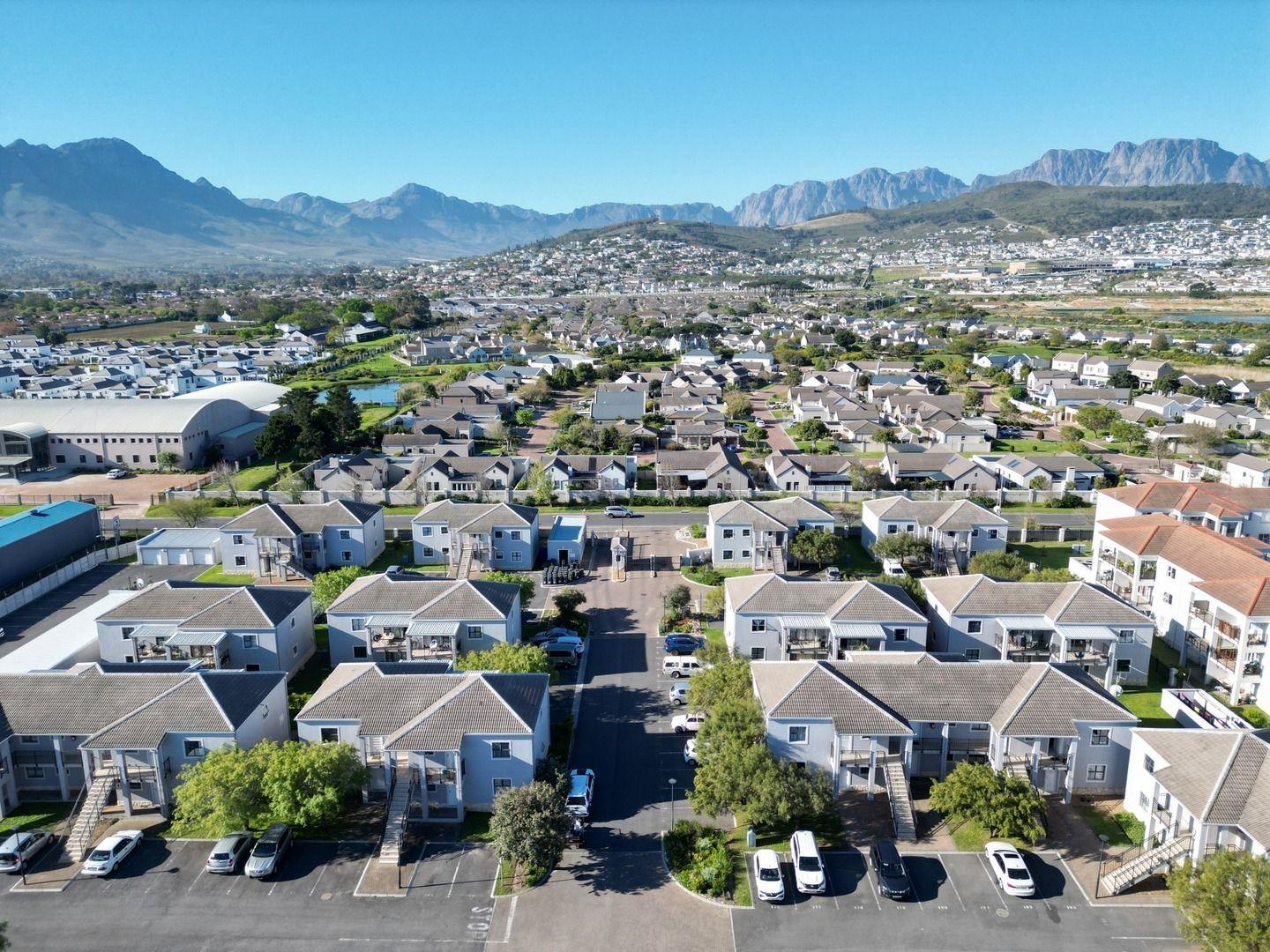 2 Bedroom Apartment / flat for sale in Heritage Park Somerset Sereno