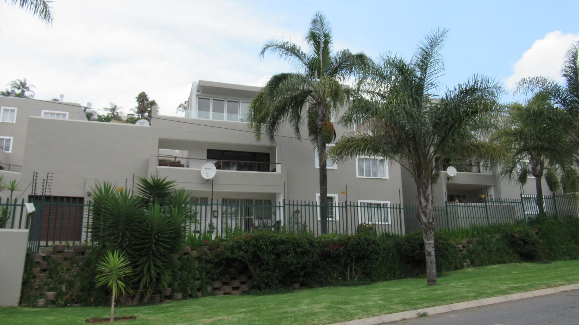 2 Bedroom Apartment / flat for sale in Constantia Kloof 170