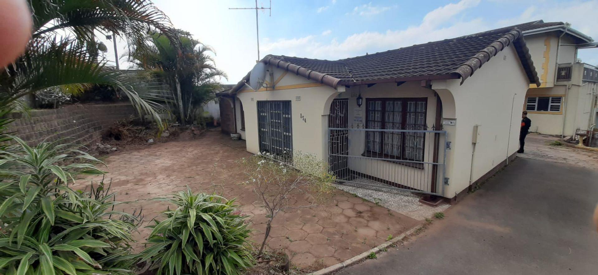 5 Bedroom House for sale in Moorton P24114206794