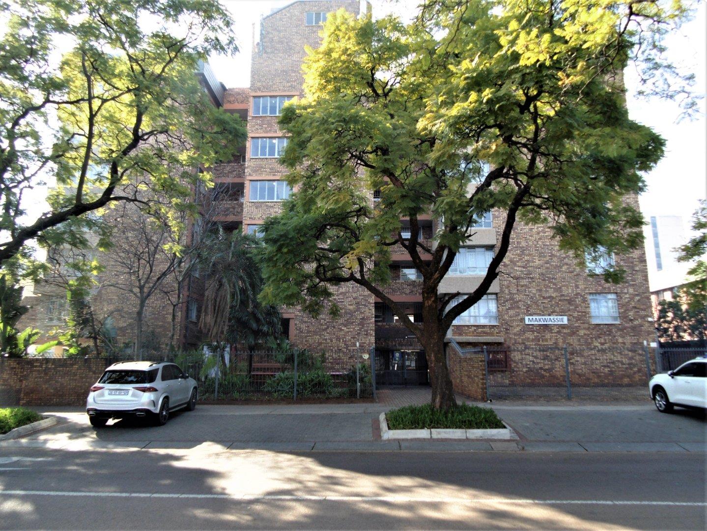 House for sale in Hatfield 61 Makwassie, 464 Festival Street P24