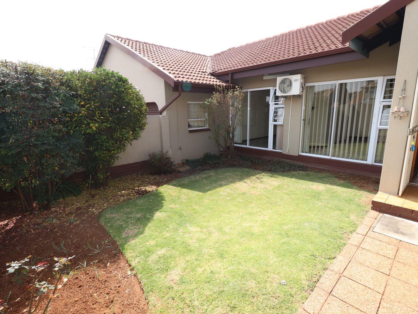 Townhouses for sale in Kempton Park Kempton Park Property