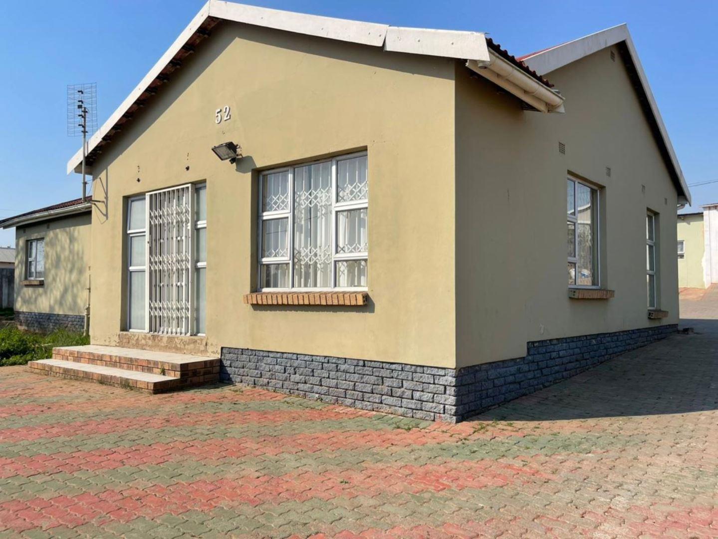 Norwood, Mthatha Property Property and houses to rent in Norwood