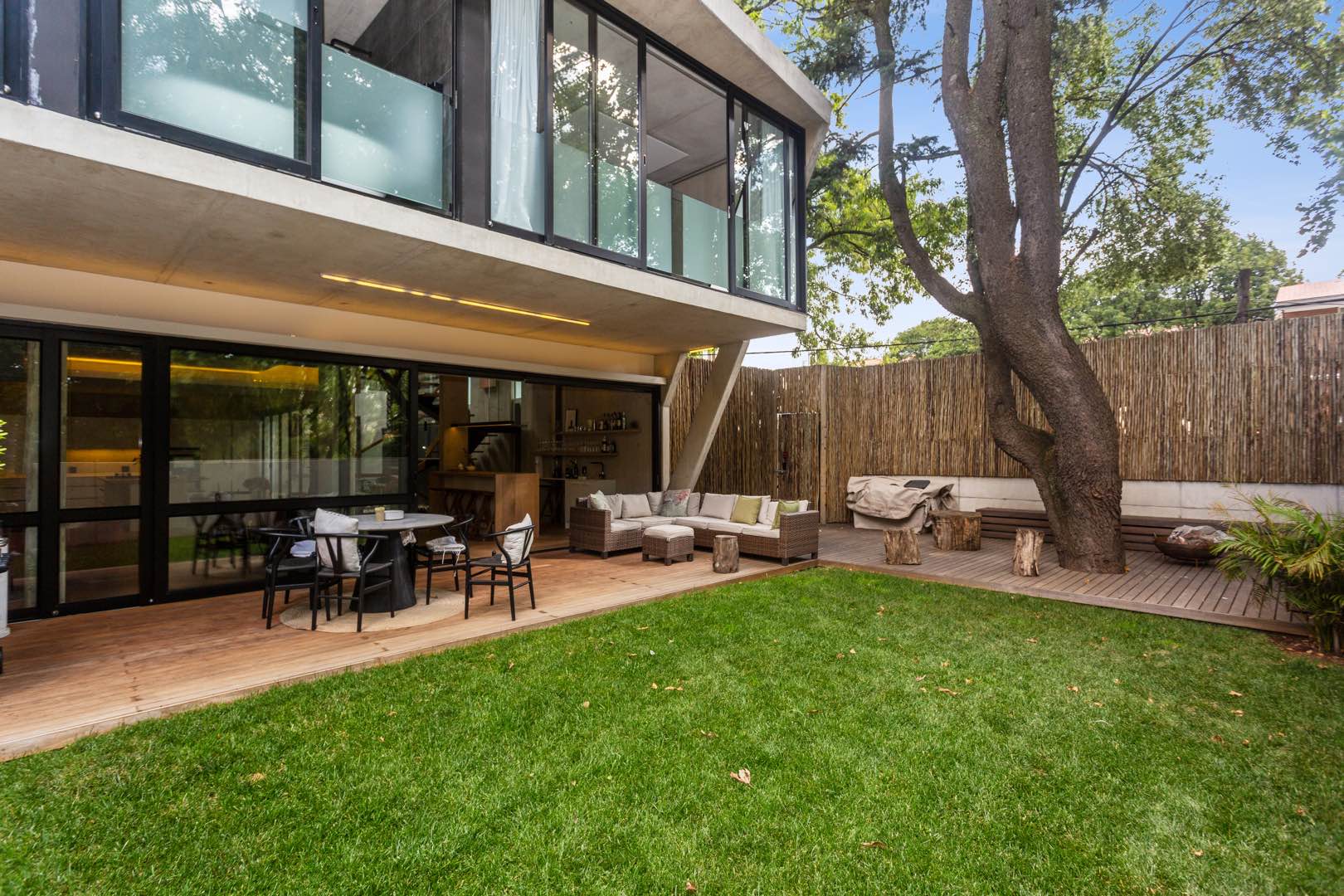 3 Bedroom Townhouse for sale in Hyde Park P24113232404