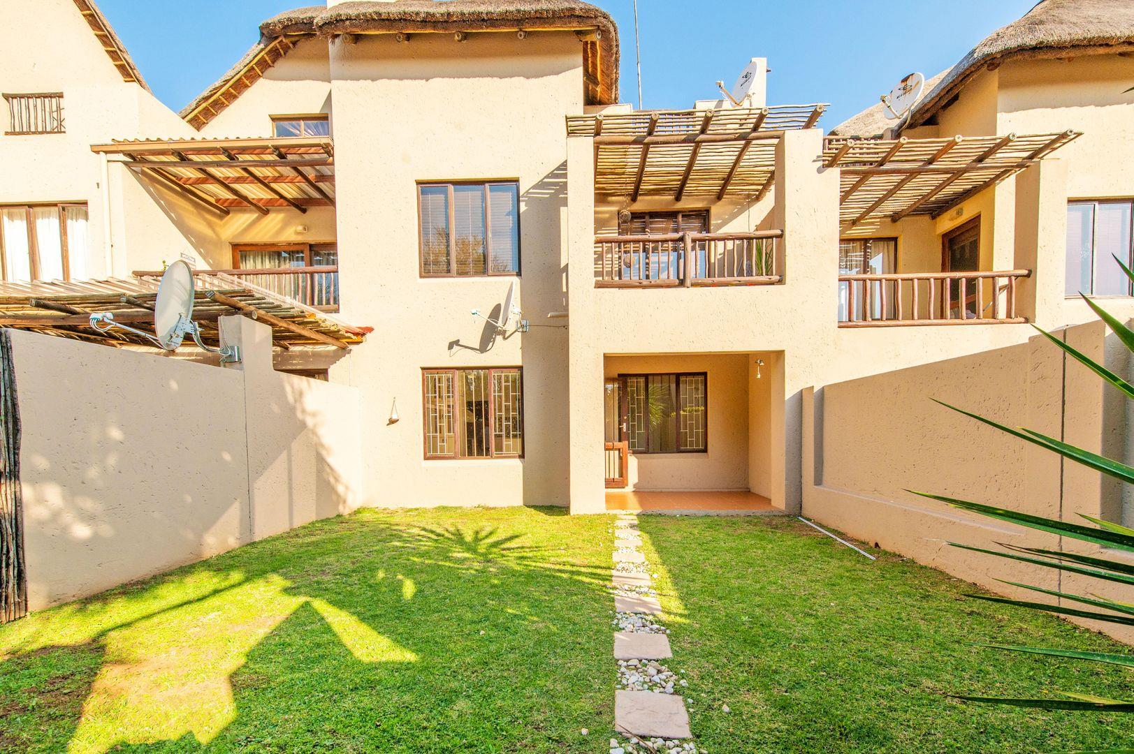1 Bedroom Apartment / flat for sale in Sunninghill P24112775180