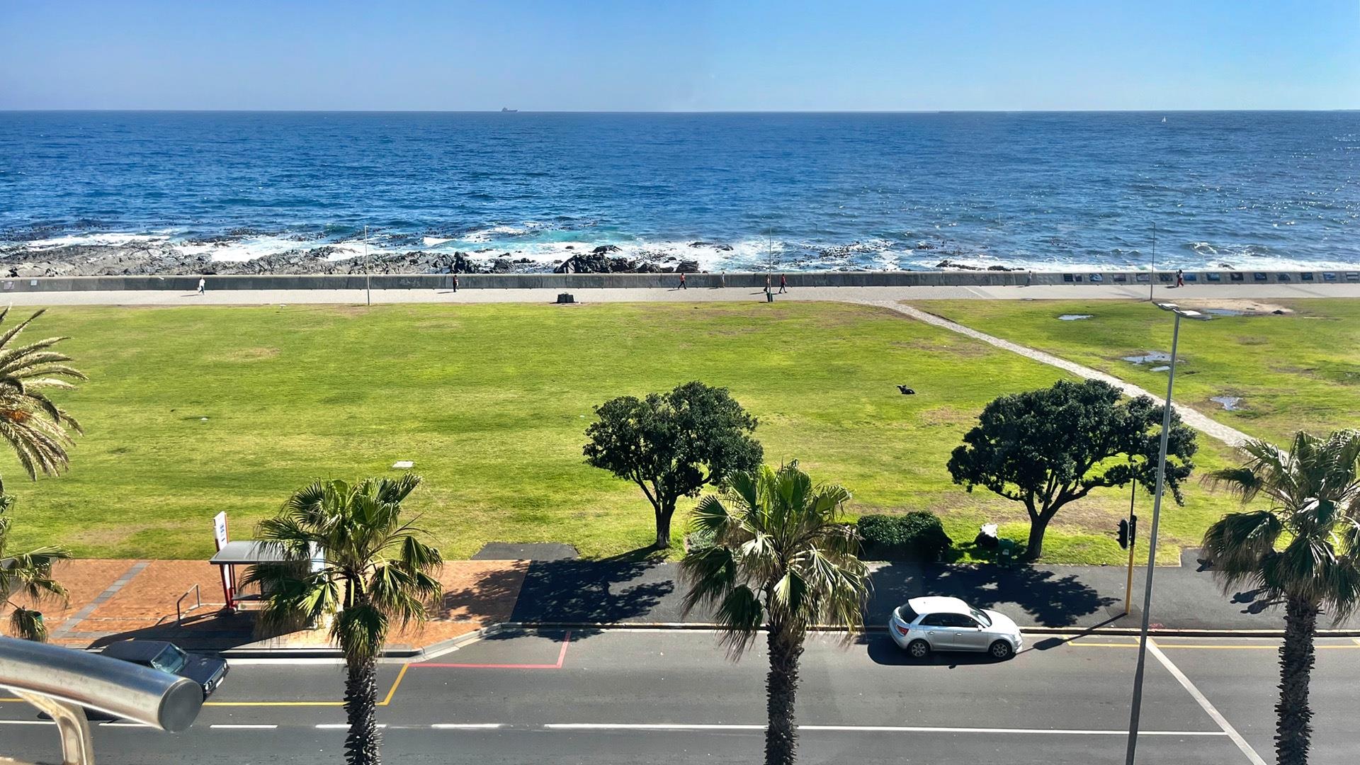 Sea Point Property Apartments / flats for sale in Sea Point