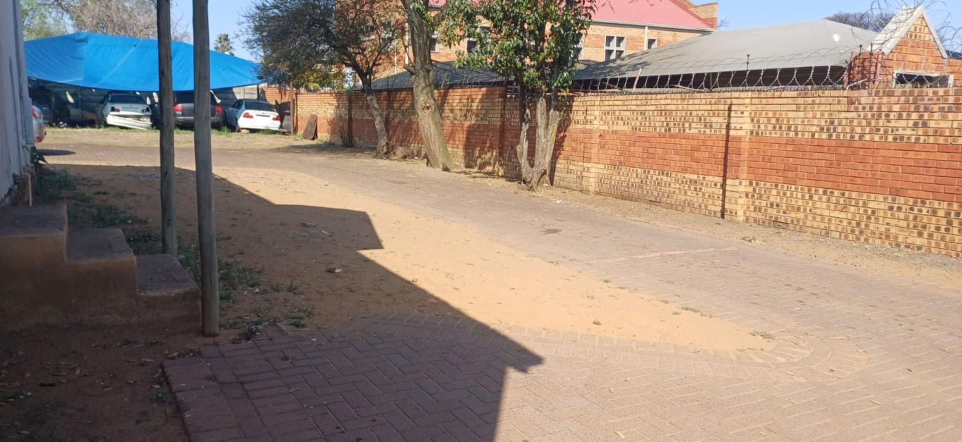 Commercial property for sale in Middelburg, Mpumalanga Middelburg