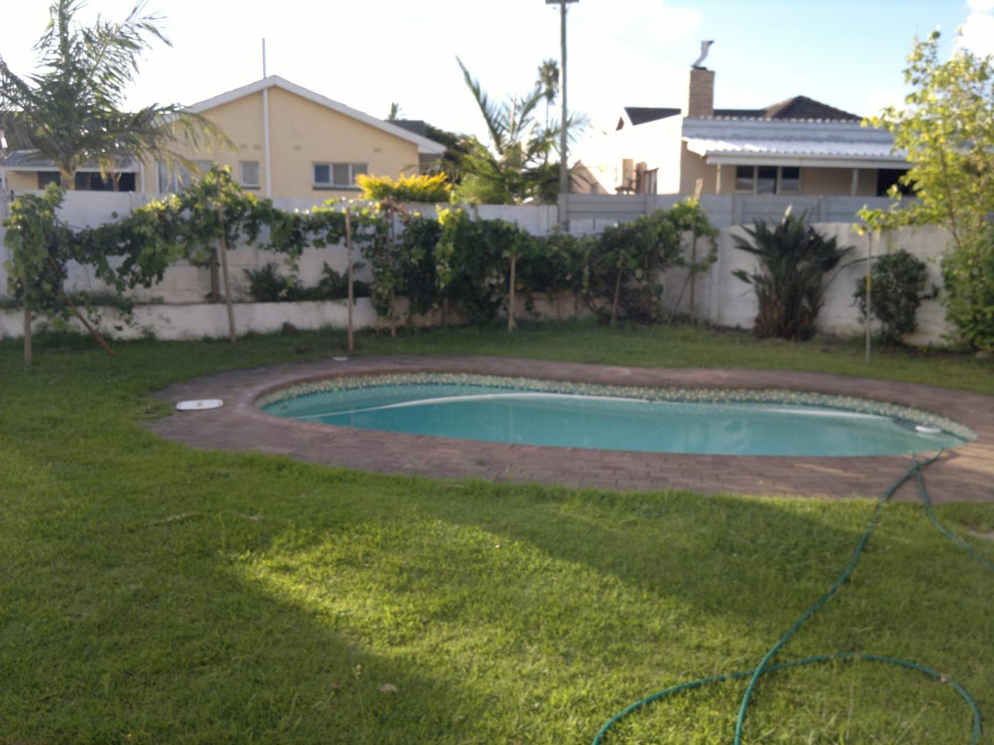 3 Bedroom House for sale in Greenfields P24113246446