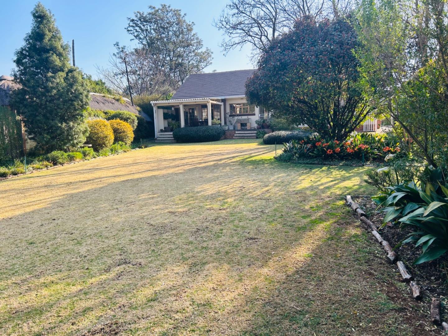 3 Bedroom House for sale in Kibler Park P24113249257