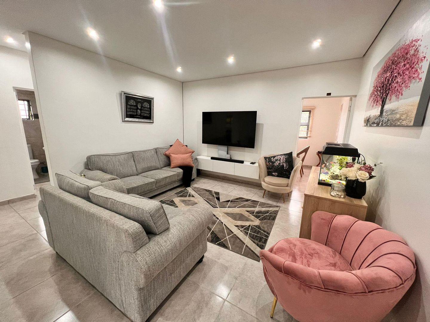 3 Bedroom Apartment / flat for sale in Malvern P24113250428