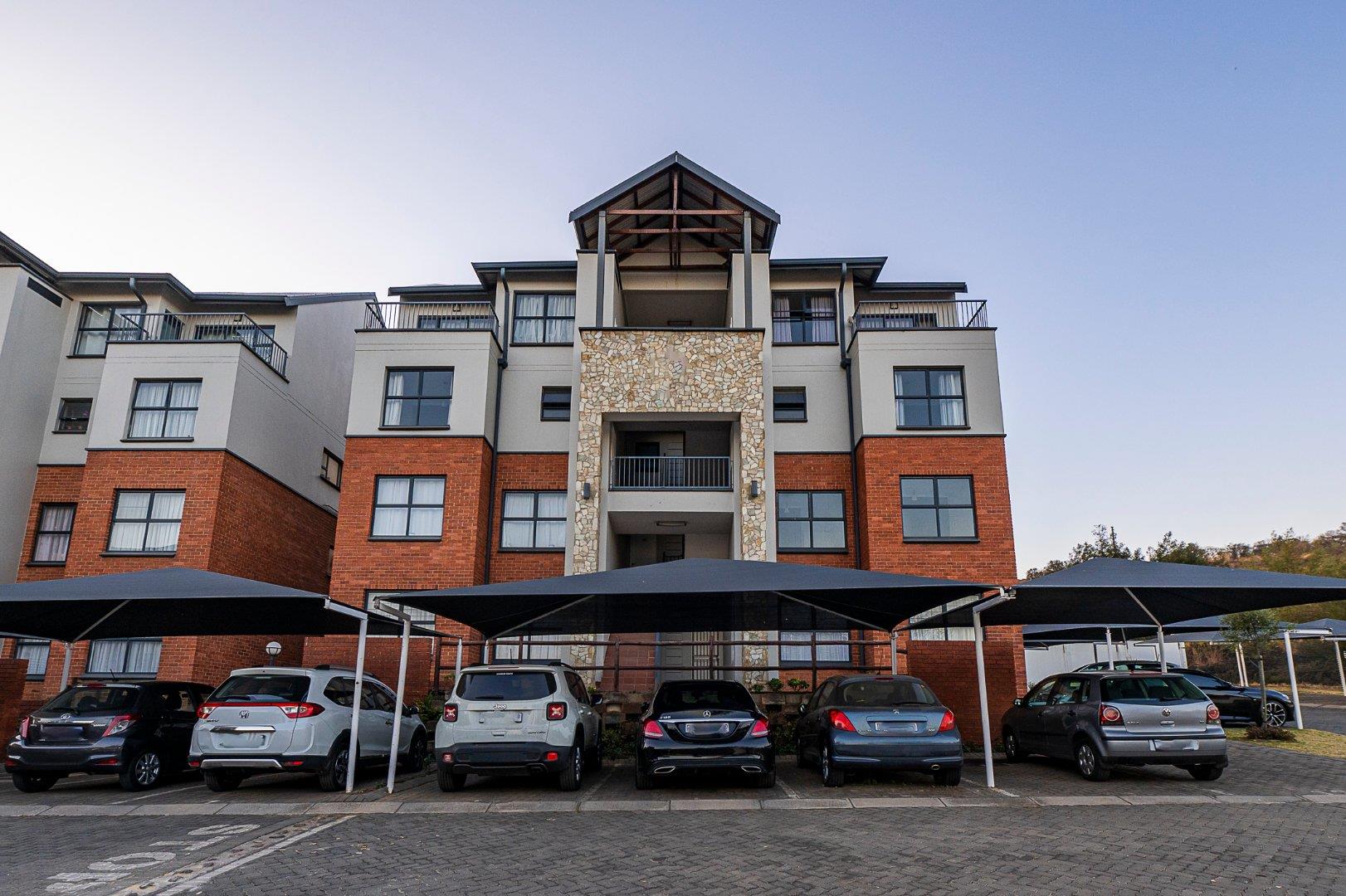 Oakdene, Johannesburg Property Apartments / flats for sale in Oakdene, Johannesburg