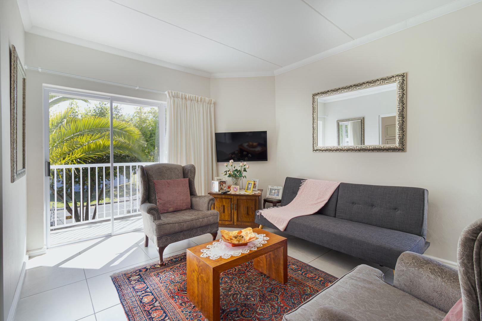 2 Bedroom Apartment / flat for sale in Table View 11 Ss Goodlet Place