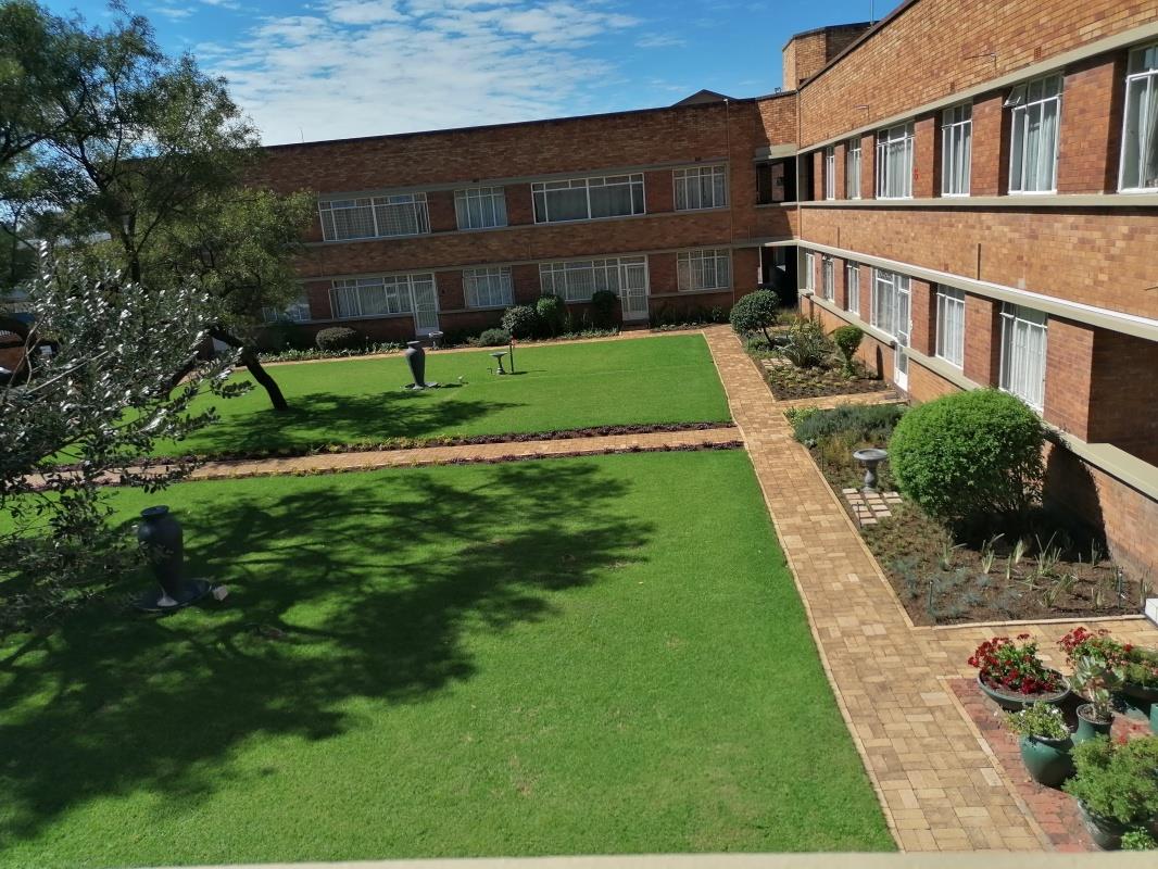 2 Bedroom Apartment / flat for sale in Benoni Central 129 Ampthill Avenue P24113254466